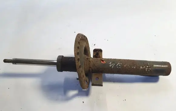 Front shock absorber/damper