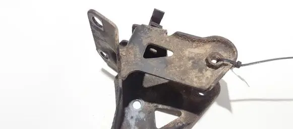 Chrysler Neon I Engine mounting bracket 4668005