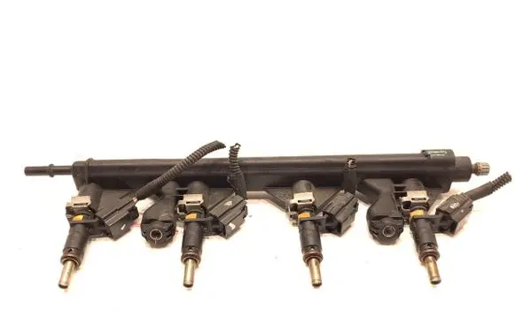 Fuel main line pipe