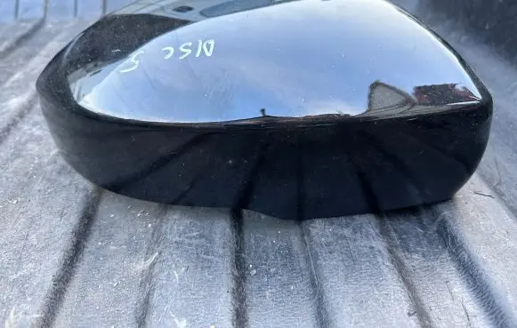 Land Rover Discovery 5 Plastic wing mirror trim cover DL375R DL375