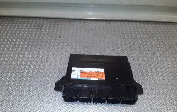 Ford Focus Comfort/convenience module 8M5T19G481AD 5WK48777H