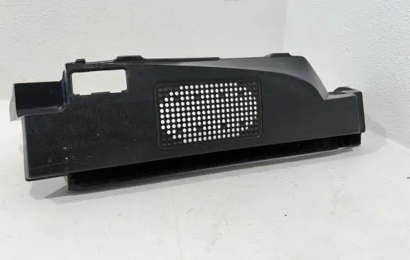 Volkswagen Golf I Parcel shelf speaker trim grill 171867762H