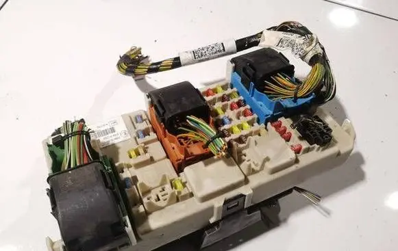 Ford Focus Fuse box set 97ra000001