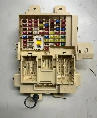 KIA Sportage Fuse module 91950D9600 1315B12018 D96001511121184