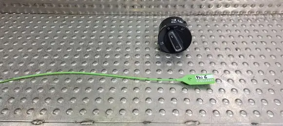 Volkswagen Golf VII Light switch 5G0941431BG