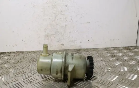 Jeep Grand Cherokee Power steering fluid tank/reservoir