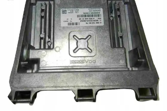 Mercedes-Benz B W245 Engine control unit/module A0024463140