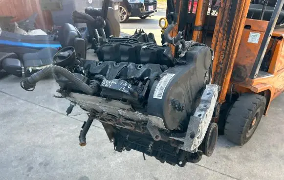 Volkswagen Touran II Engine CAYZ54652 CAY