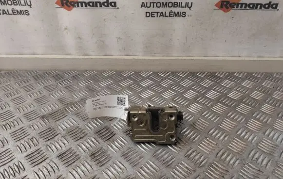 Renault Master II Front door lock