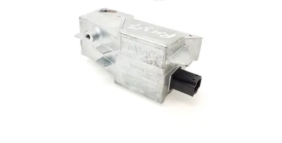 Ford Focus Steering wheel lock 7G913F880 0008A240312 AV6N9F880
