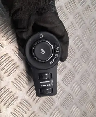 Chrysler Pacifica Light switch 68154356AD