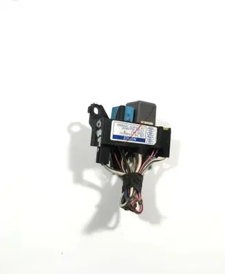 Toyota Hilux (AN10, AN20, AN30) Fuse box set 90987T2002 AH1567003130