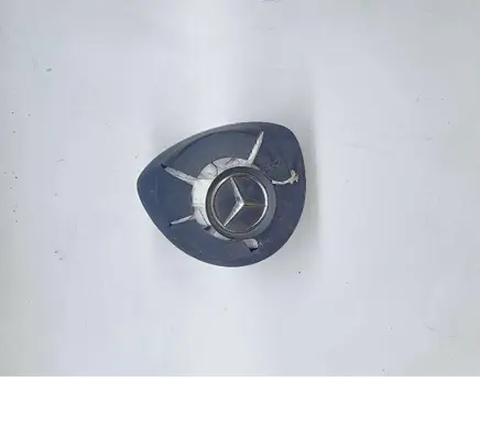 Mercedes-Benz X-class W470 Steering wheel airbag 6227861 637758900