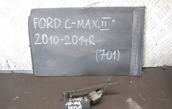 Ford C-MAX II Windscreen/windshield washer pump