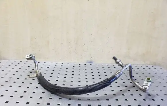Jeep Grand Cherokee Air conditioning (A/C) pipe/hose 68089278AB