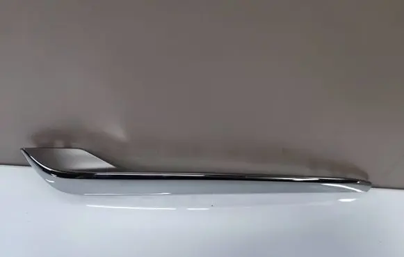 Opel Grandland X Front bumper splitter molding YP00083577