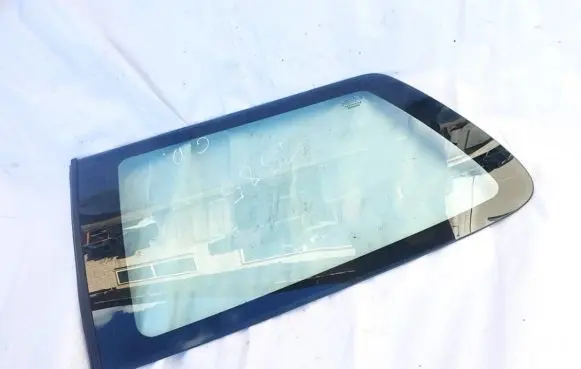 Toyota Corolla E120 E130 Rear side window