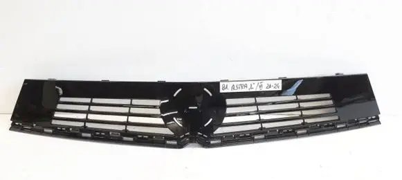 Front bumper upper radiator grill