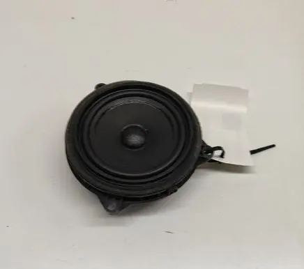 BMW 2 F44 Front door speaker 8715685