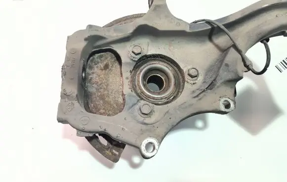 Chrysler Aspen Front wheel hub spindle knuckle 