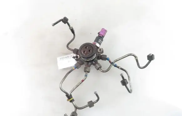 Ford Focus Fuel distributor 51HP020 1S4Q9D280AB