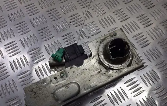 Ford Connect Front door lock 2T1A21812BG