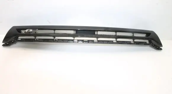 Volkswagen Scirocco Quarter panel pressure vent 1K8853653