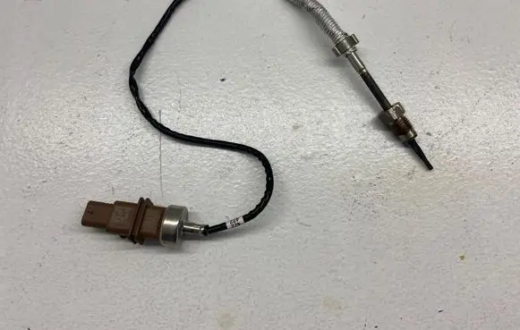 Exhaust gas temperature sensor