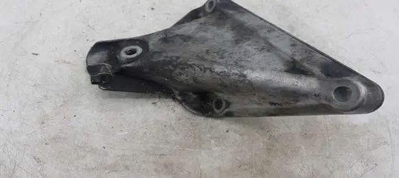 BMW 5 E60 E61 Engine mounting bracket 2211676915301 676915301 1706AC46000