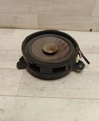 Mitsubishi Grandis Front door speaker MR986442 EAS16P651C6