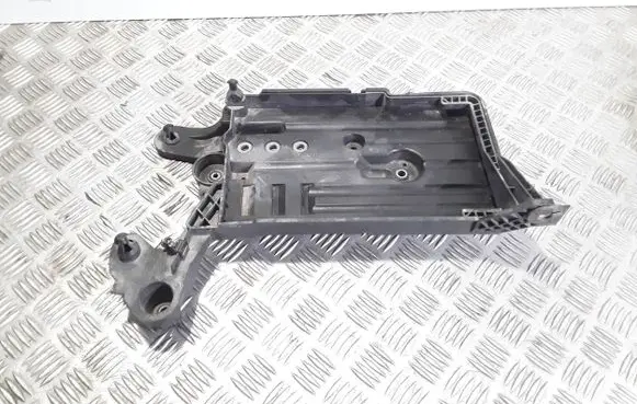 Audi A3 S3 8V Battery tray 5Q0915331J 5Q0915321H