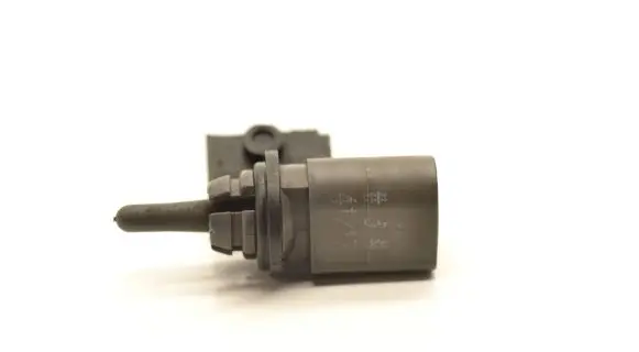 Audi A4 S4 B8 8K Outside/exterior temperature sensor 8Z0820535A