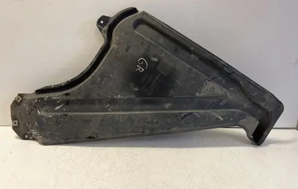 Audi Q7 4M Rear underbody cover/under tray 4M0825219E