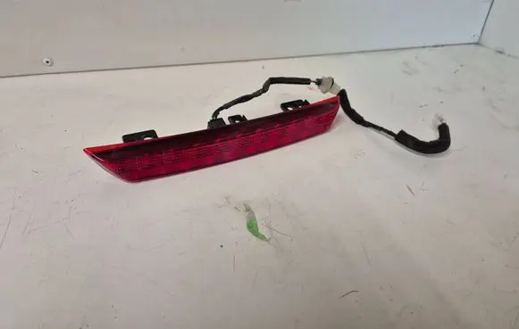 Mazda 3 II Third/center stoplight B45C51580