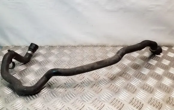 BMW 1 E81 E87 Engine coolant pipe/hose