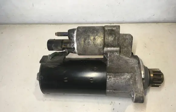 Volkswagen PASSAT B7 Starter motor 02E911024CX 0001153006 0001153005