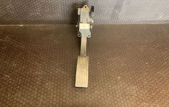 KIA Sorento Accelerator throttle pedal 0081504096 0754608135