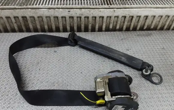 Mercedes-Benz Vaneo W414 Front seatbelt 566287701