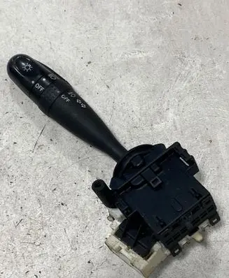 Toyota RAV 4 (XA20) Indicator stalk 1736482