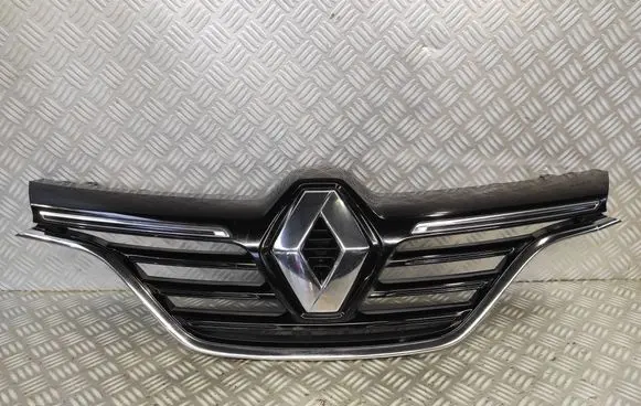 Front bumper upper radiator grill