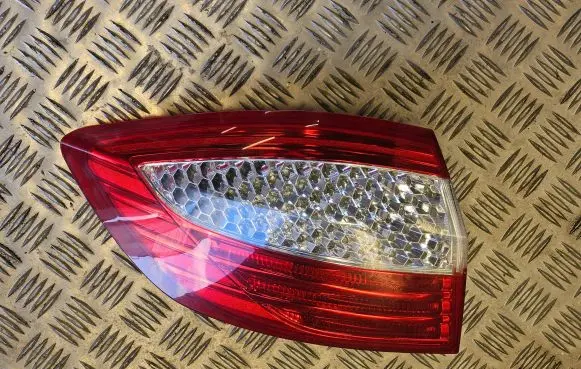 Ford Mondeo MK IV Rear/tail lights 7S7113405B 11380 0374D