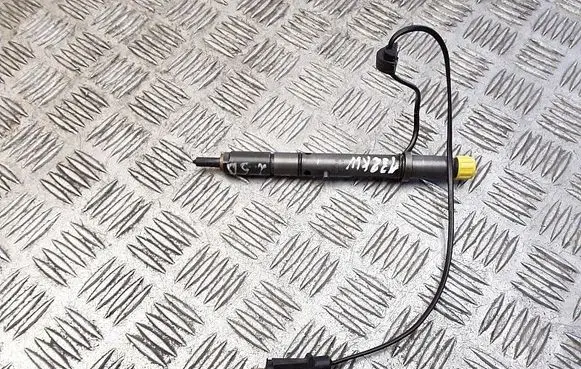 Fuel injector