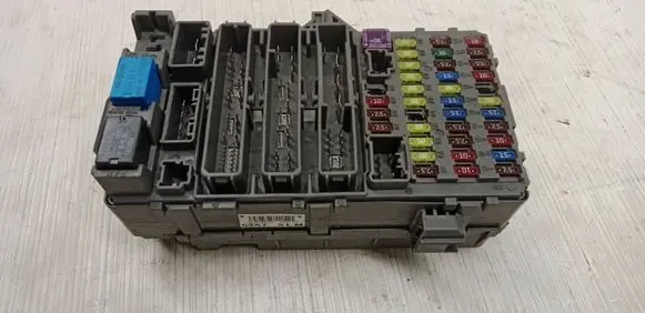 Honda CR-V Fuse module 52575LM 5LML5R1K100122