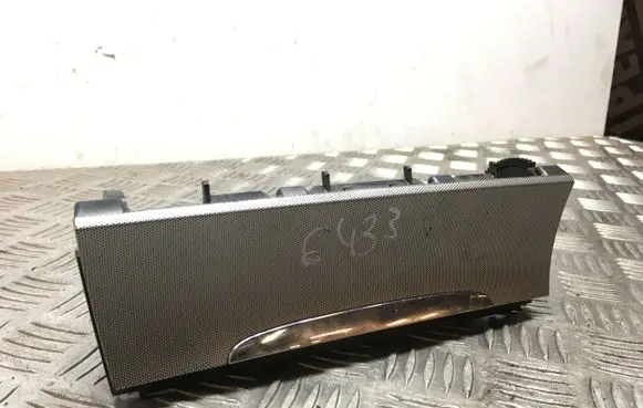 Volkswagen PASSAT B6 Ashtray (front) 3C0863284A 3C0857961A 318220100