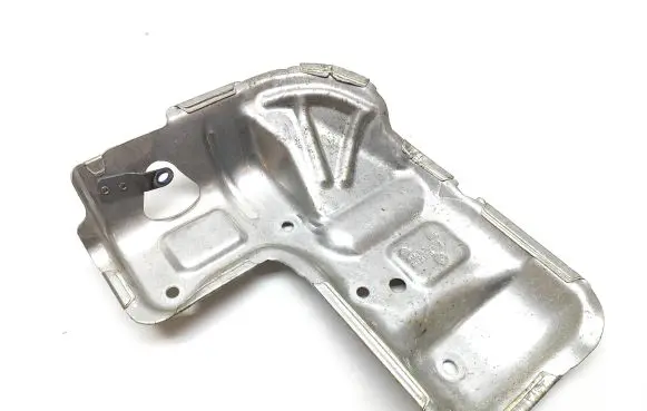 Audi A1 Exhaust heat shield 04C253041