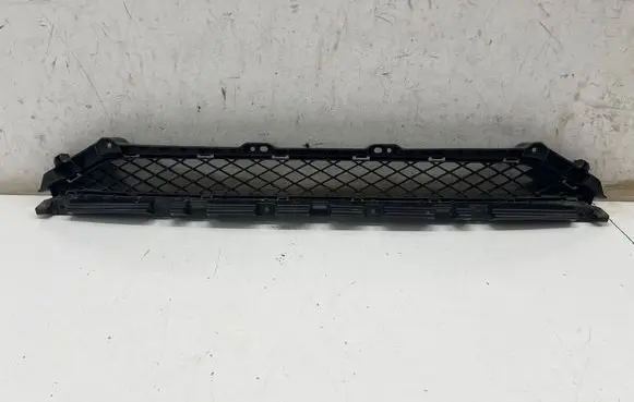 MG MG3 III Front bumper lower grill 11222233