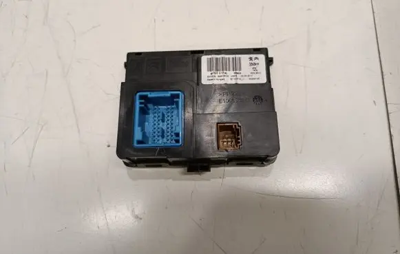 Peugeot 3008 II Other control units/modules 9809891880 1635513180