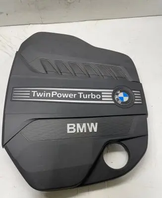 BMW X5 E70 Engine cover (trim) 15671610