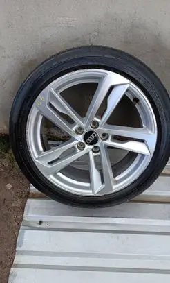 Audi A1 R17 alloy rim 82A601025K