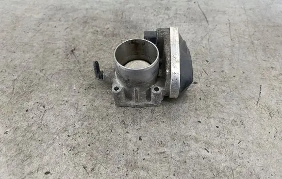 Renault Modus Throttle body valve 